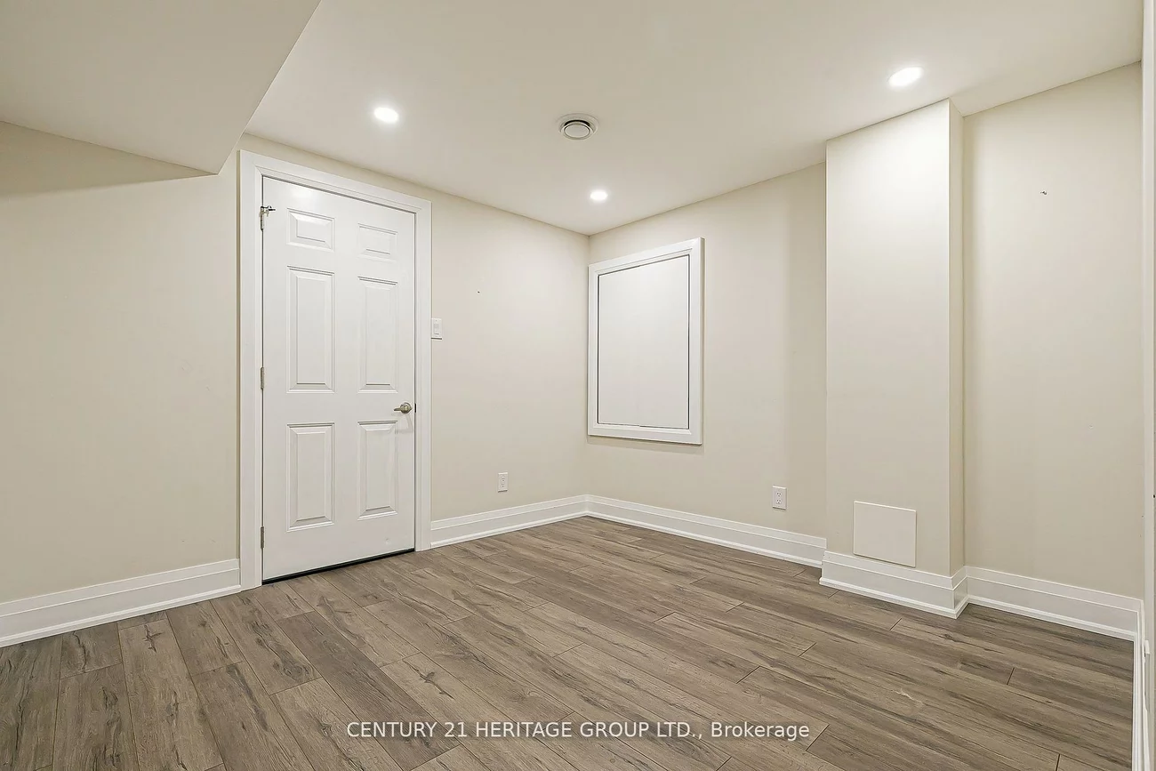 2, Roy Harper, Rural Aurora, Aurora