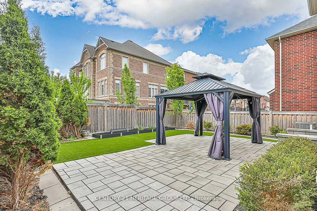 2, Roy Harper, Rural Aurora, Aurora