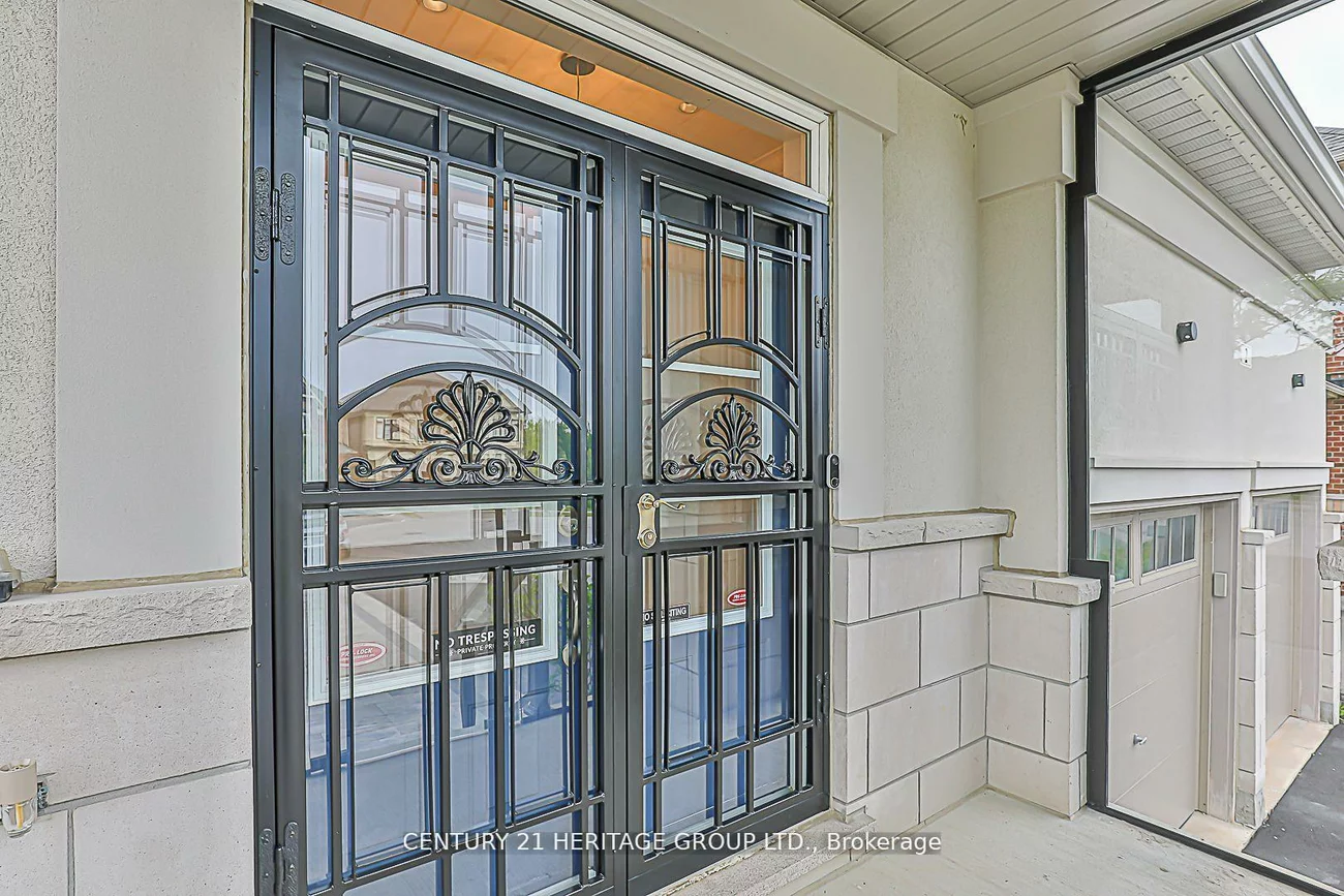 2, Roy Harper, Rural Aurora, Aurora