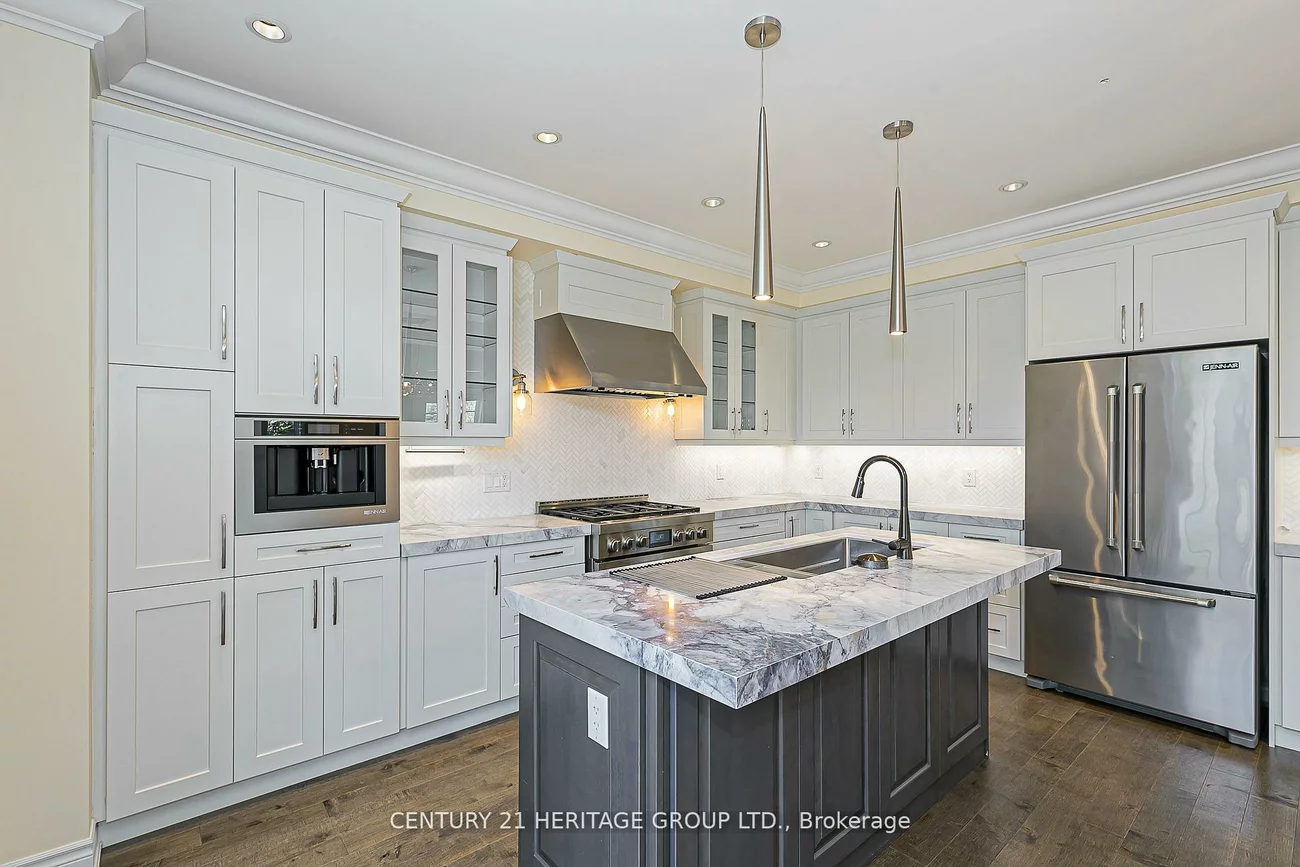 2, Roy Harper, Rural Aurora, Aurora