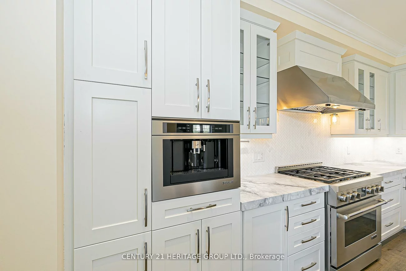 2, Roy Harper, Rural Aurora, Aurora