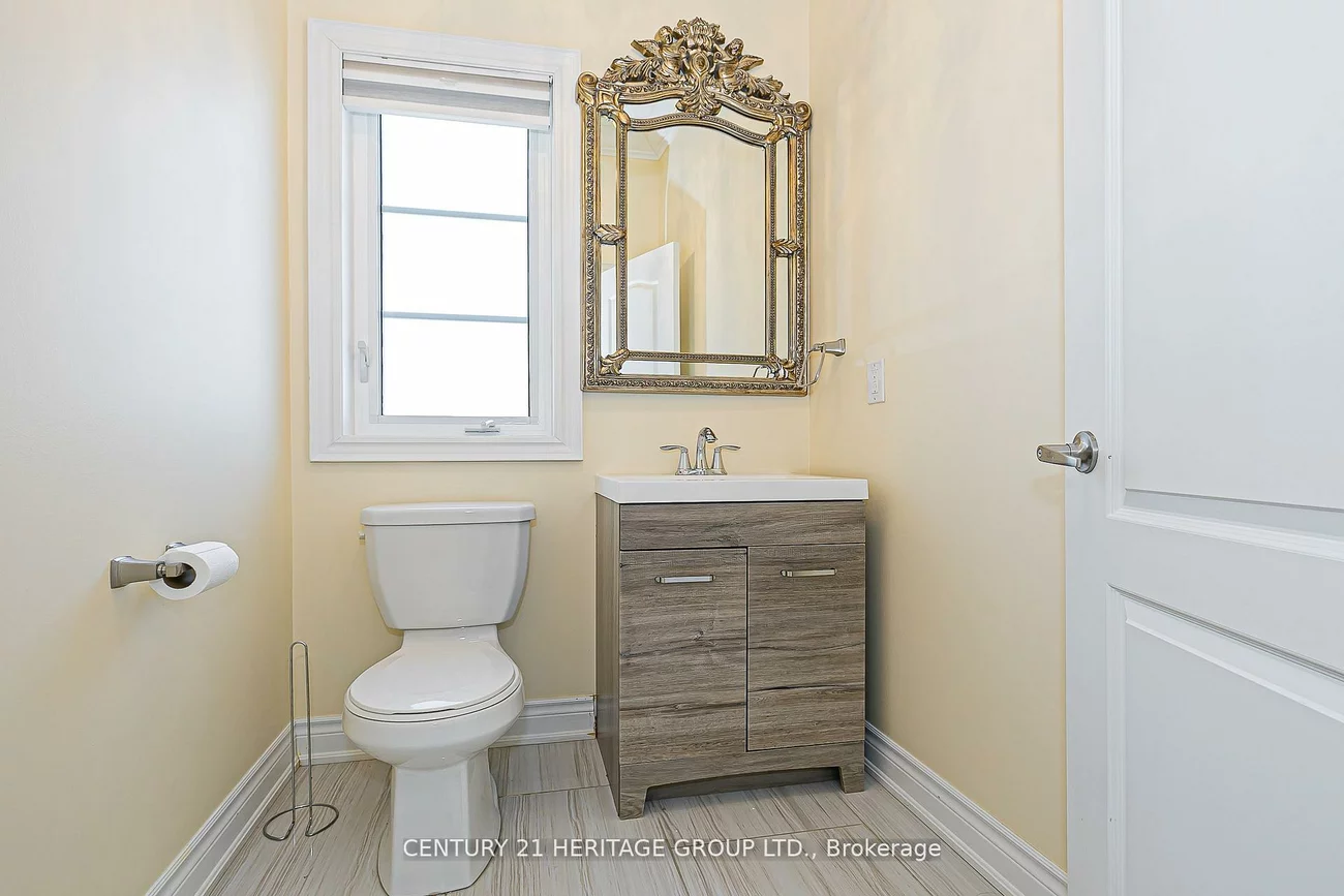 2, Roy Harper, Rural Aurora, Aurora