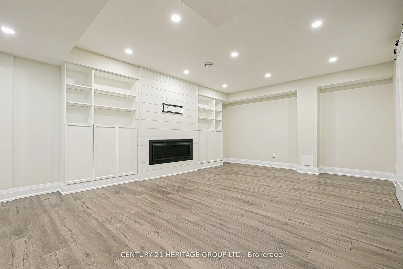 2, Roy Harper, Rural Aurora, Aurora