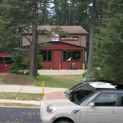 148, Centre, Aurora Village, Aurora
