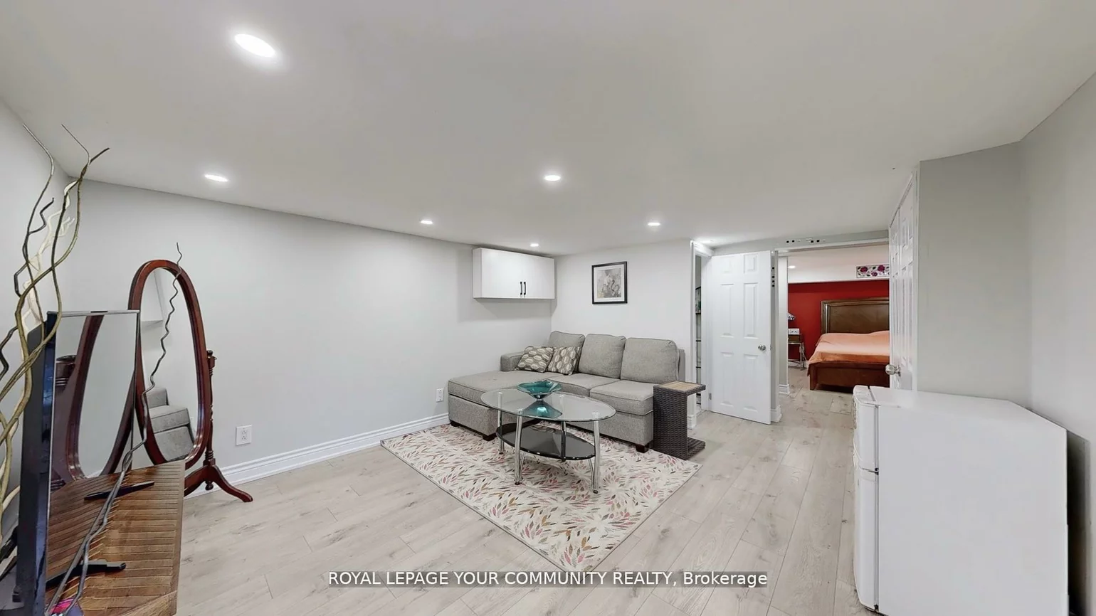 64, Machell, Aurora Village, Aurora