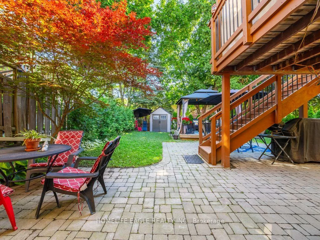 30, Moffat, Aurora Heights, Aurora