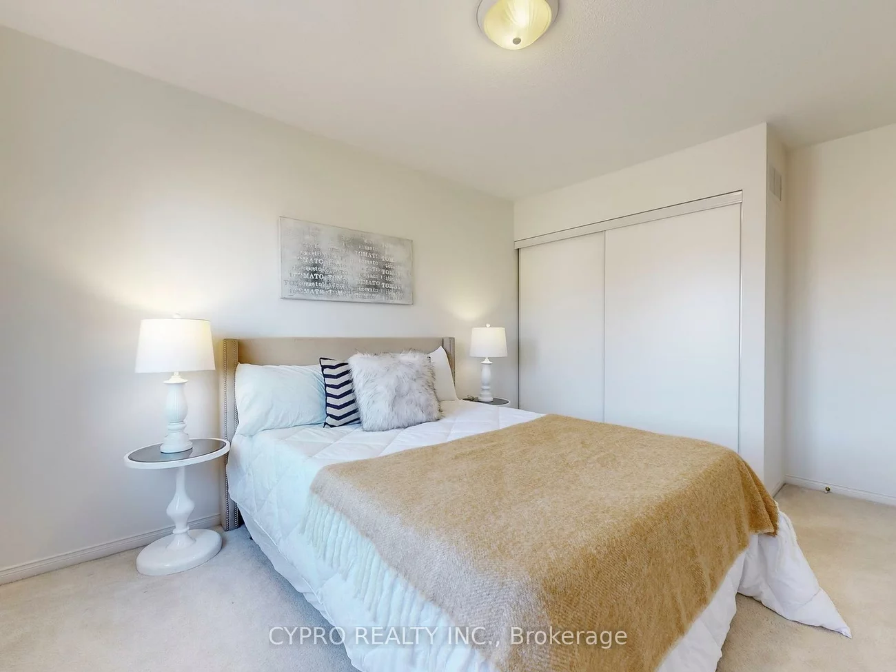 33, Bilbrough, Bayview Northeast, Aurora