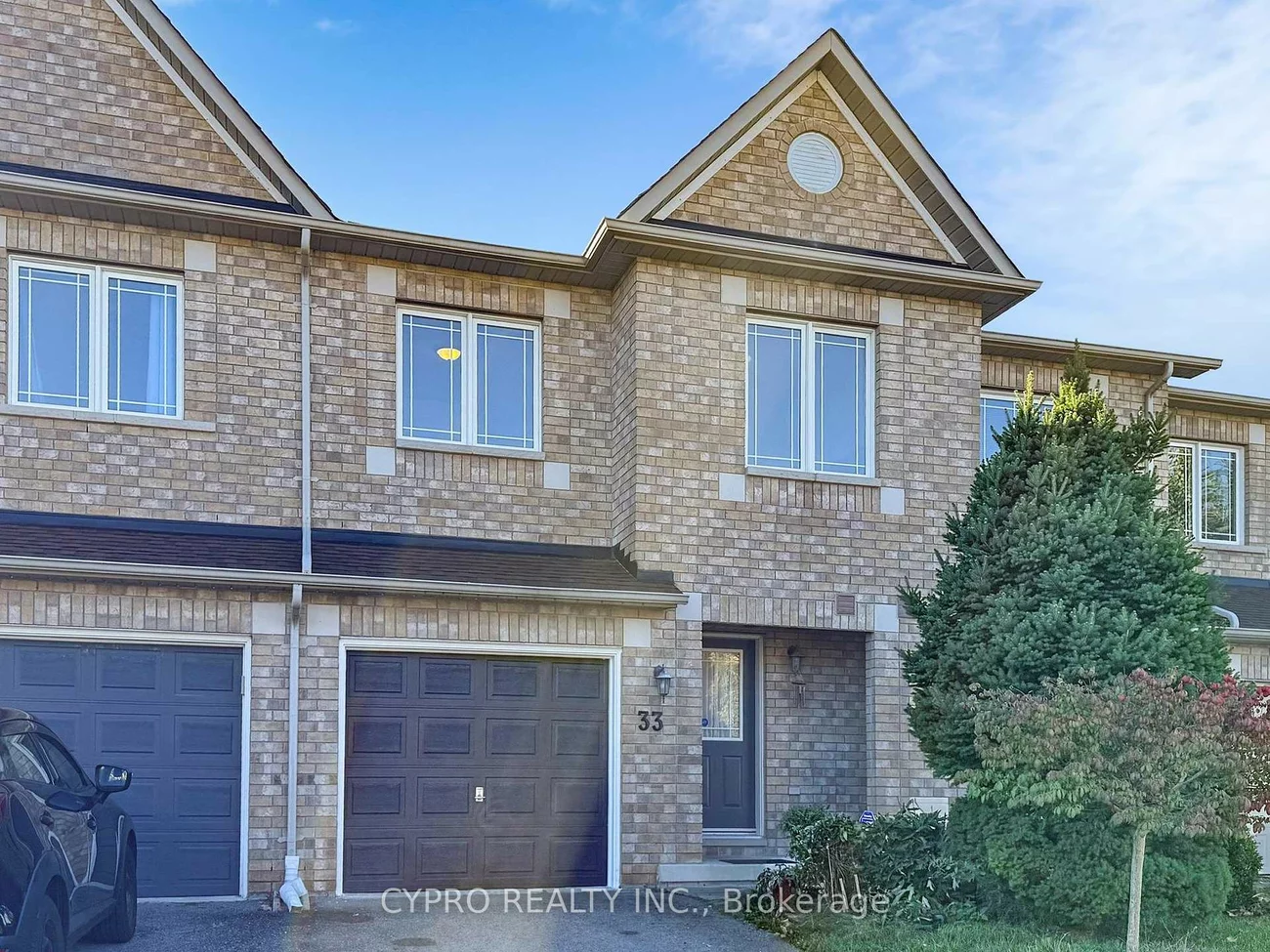 33, Bilbrough, Bayview Northeast, Aurora