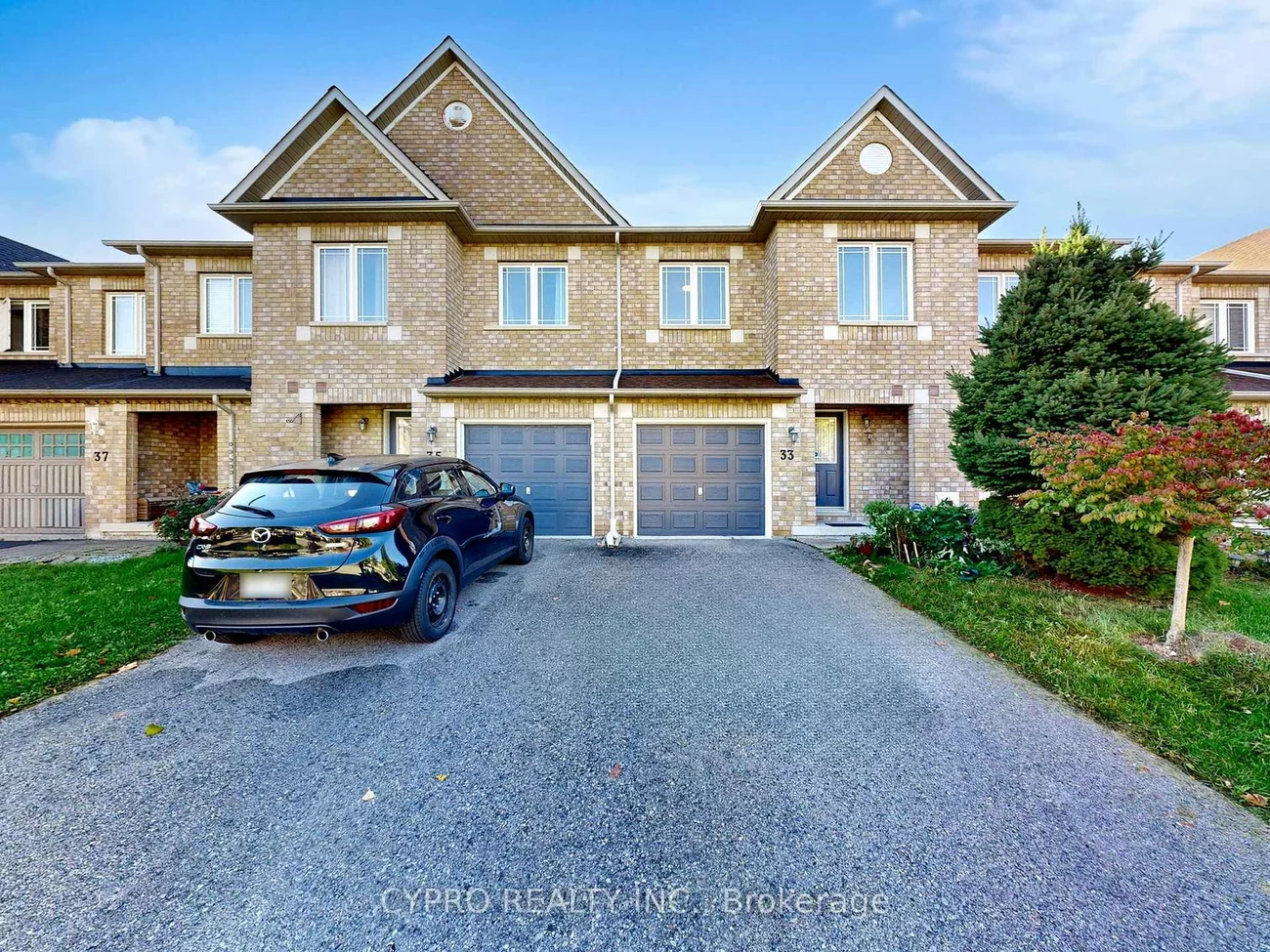 33, Bilbrough, Bayview Northeast, Aurora