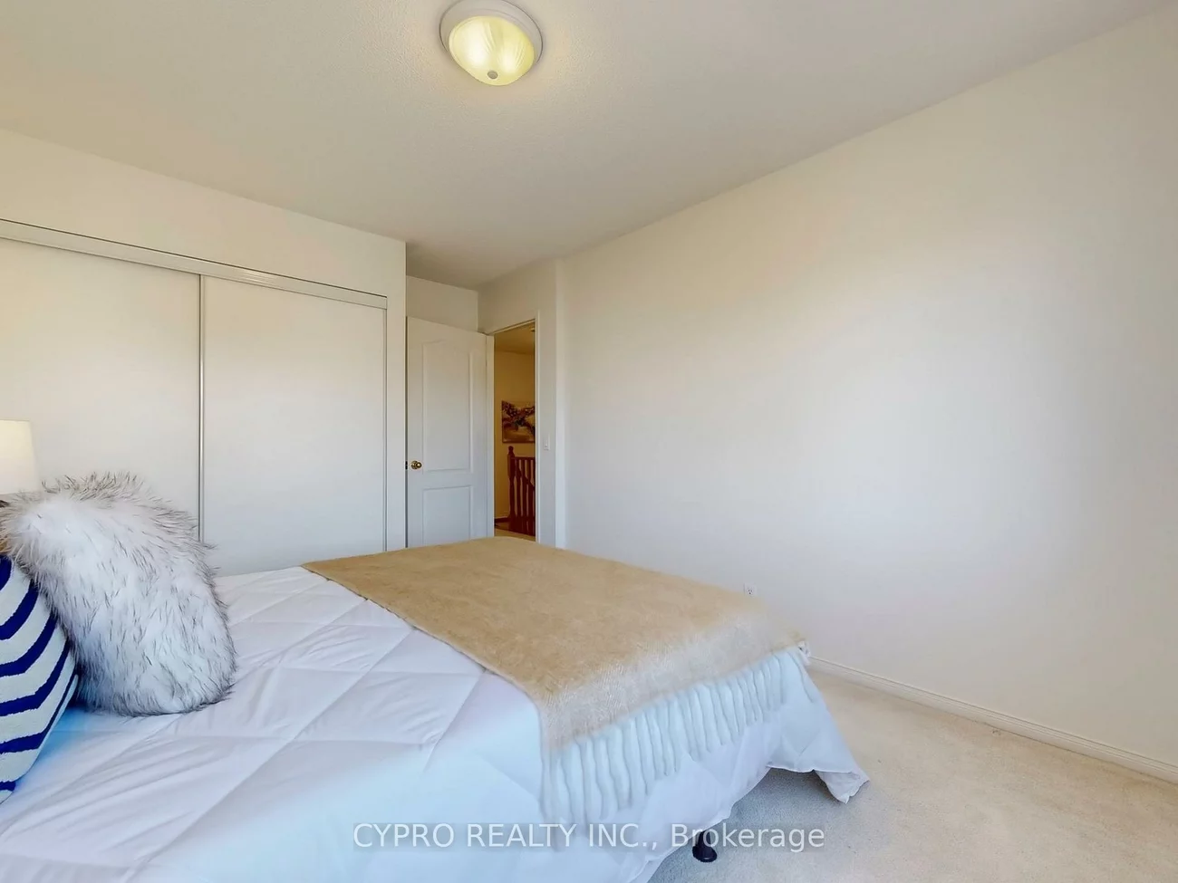 33, Bilbrough, Bayview Northeast, Aurora