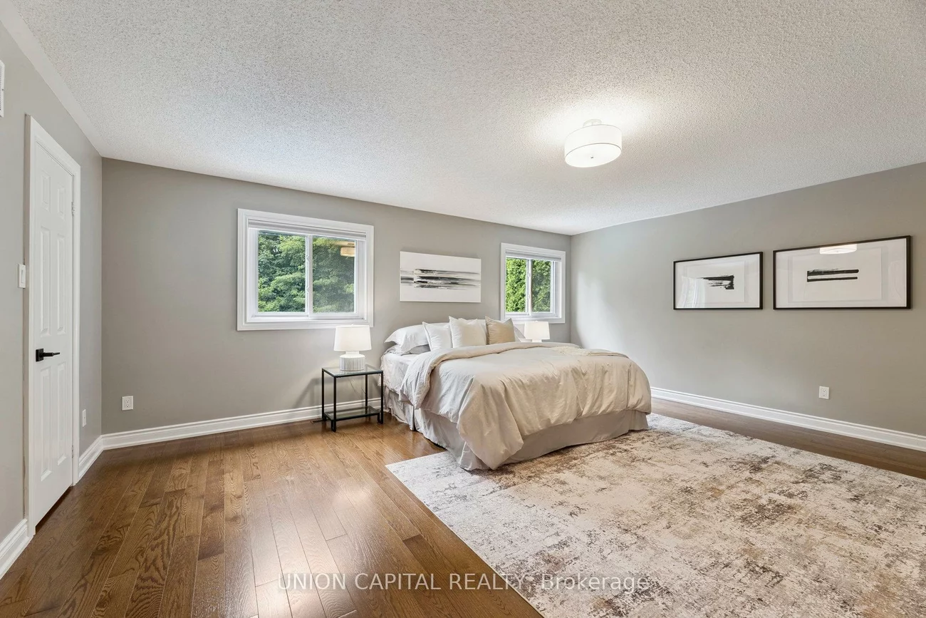 86, Charing, Aurora Highlands, Aurora