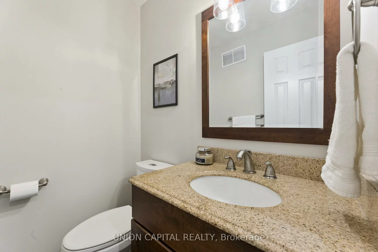 86, Charing, Aurora Highlands, Aurora