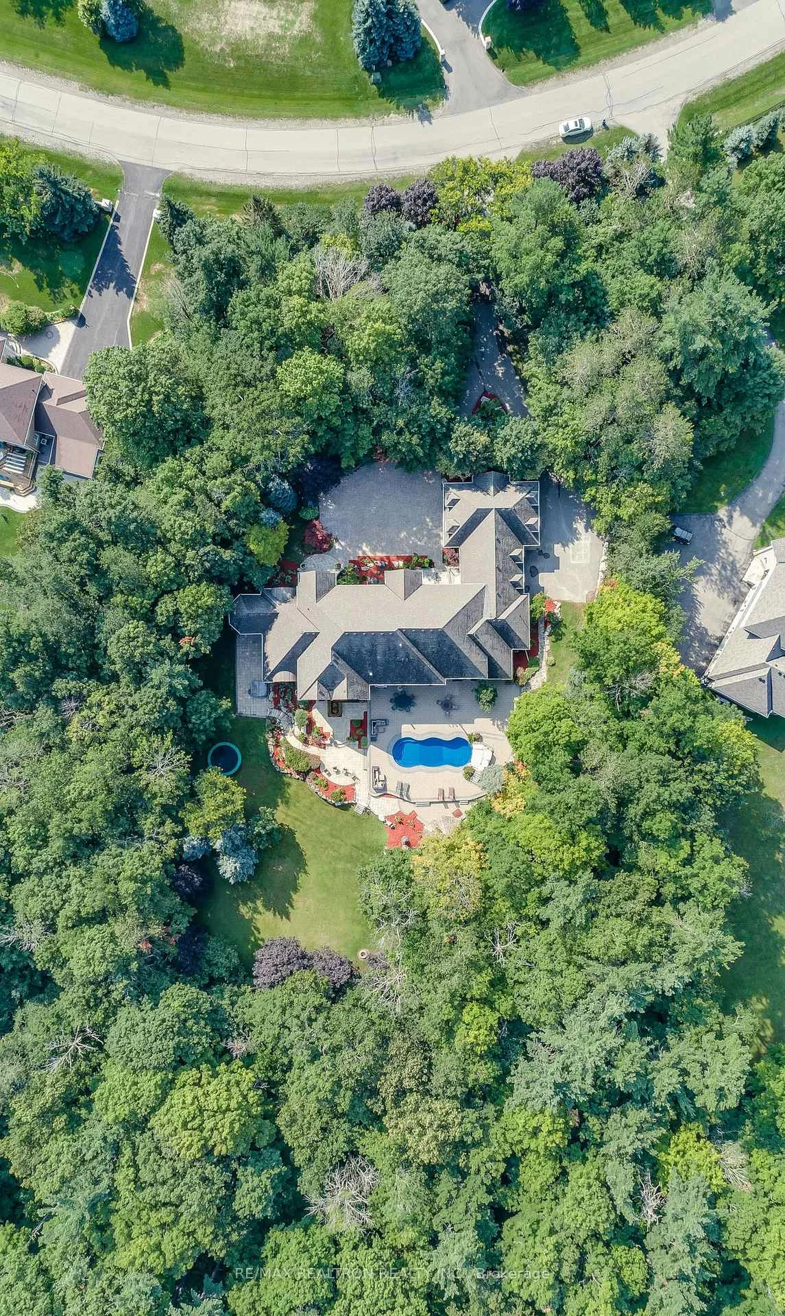 65, Offord, Bayview Southeast, Aurora