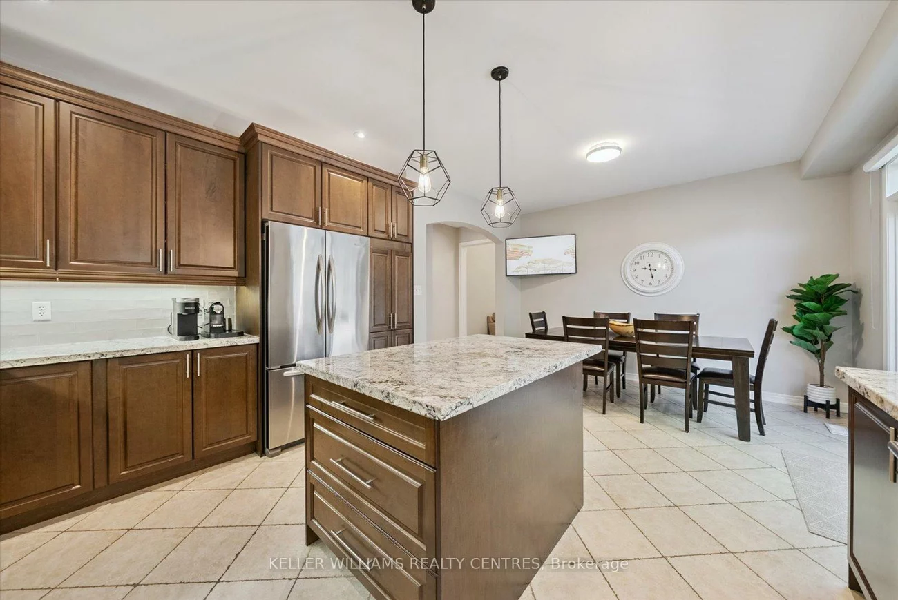 72, Pointon, Bayview Northeast, Aurora