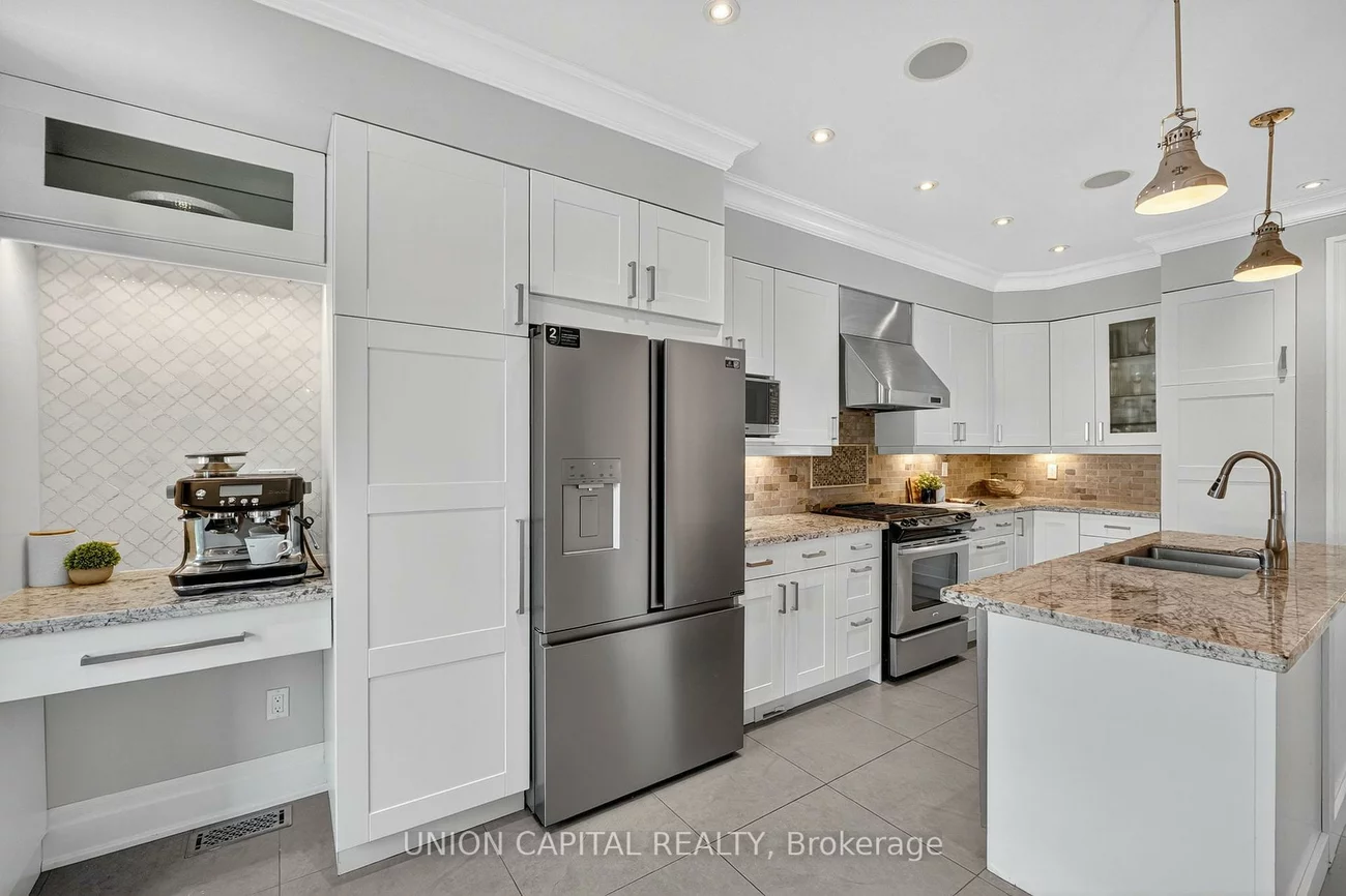 27, Trent, Bayview Wellington, Aurora