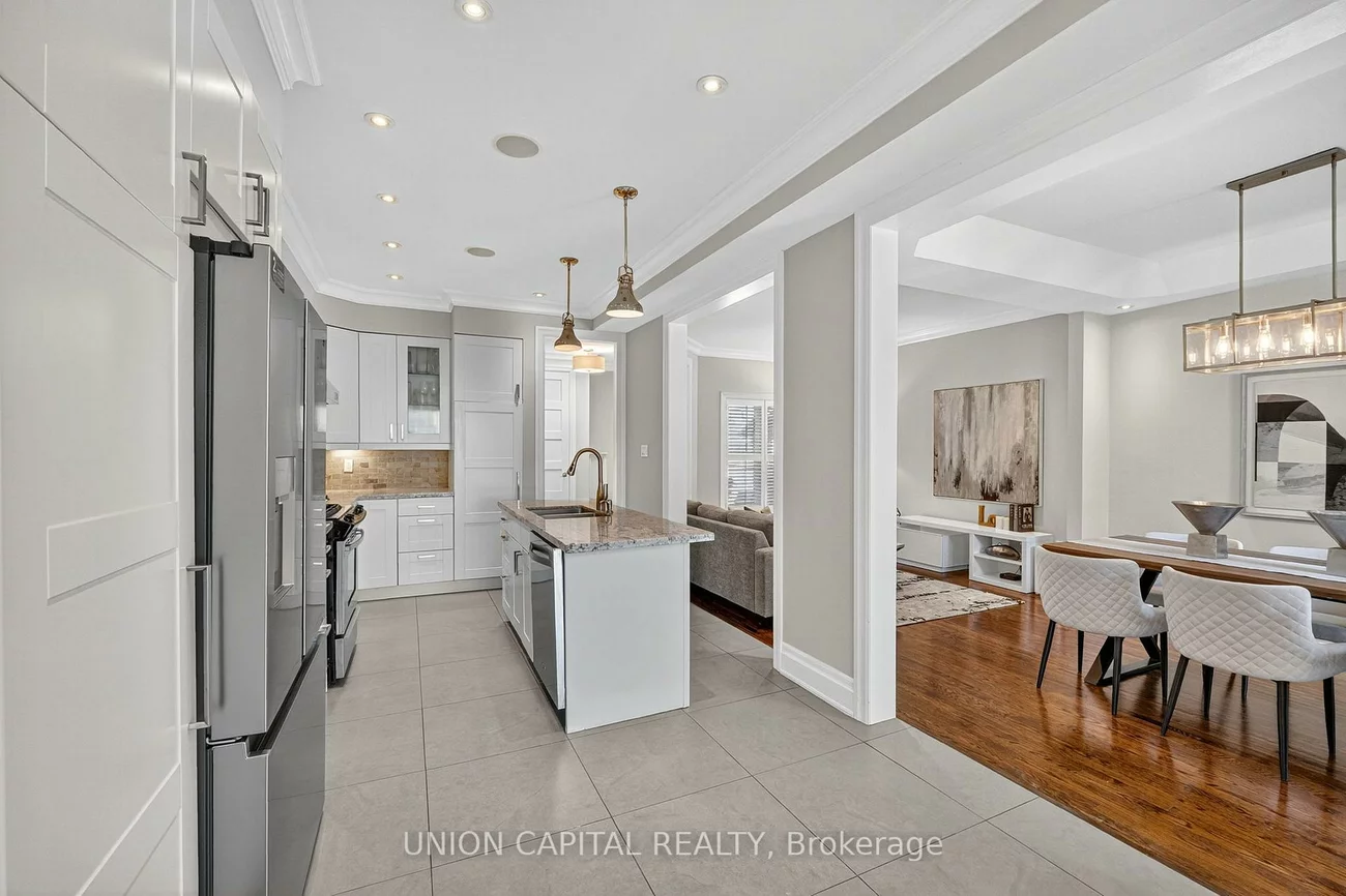 27, Trent, Bayview Wellington, Aurora