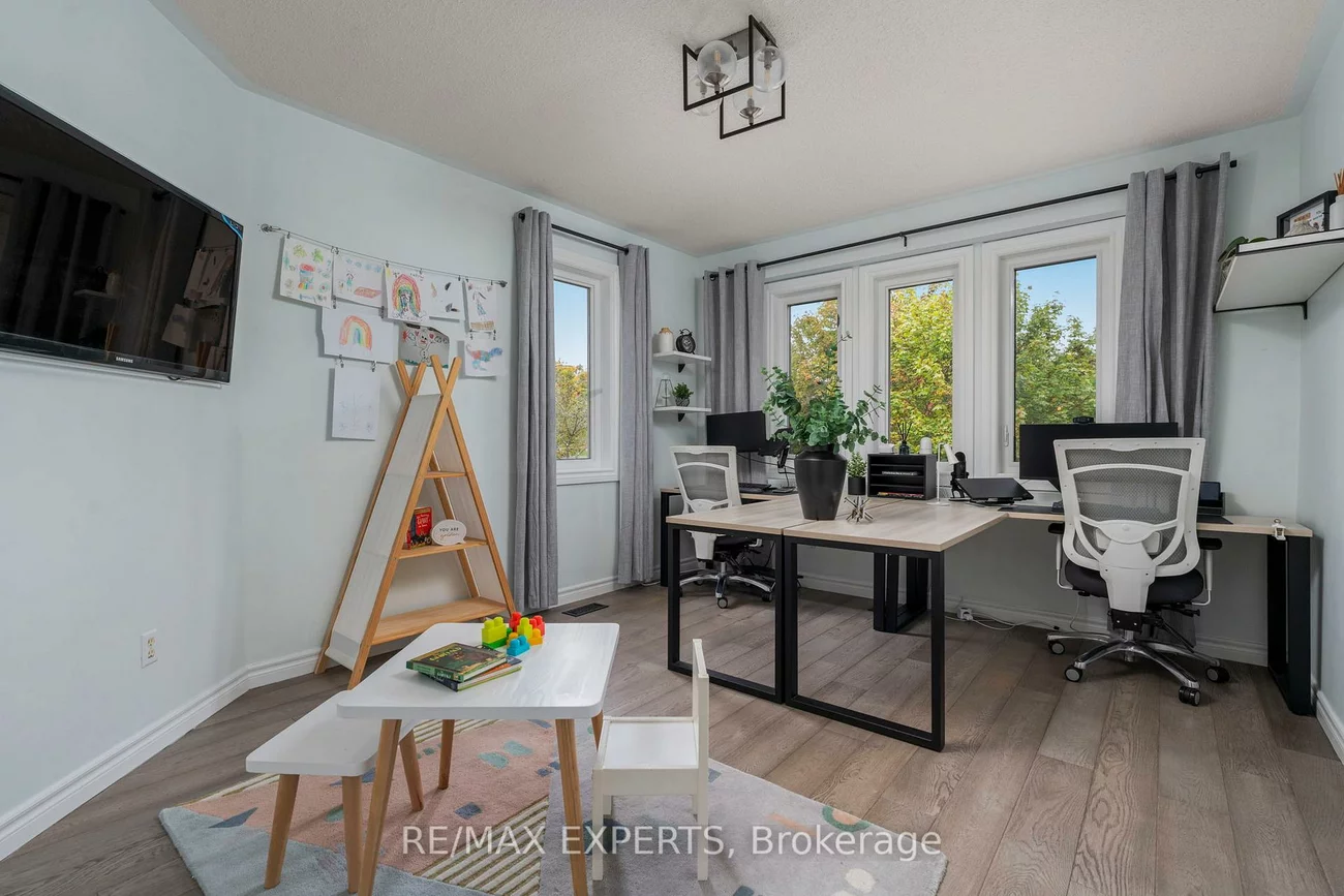 157, Primeau, Aurora Grove, Aurora