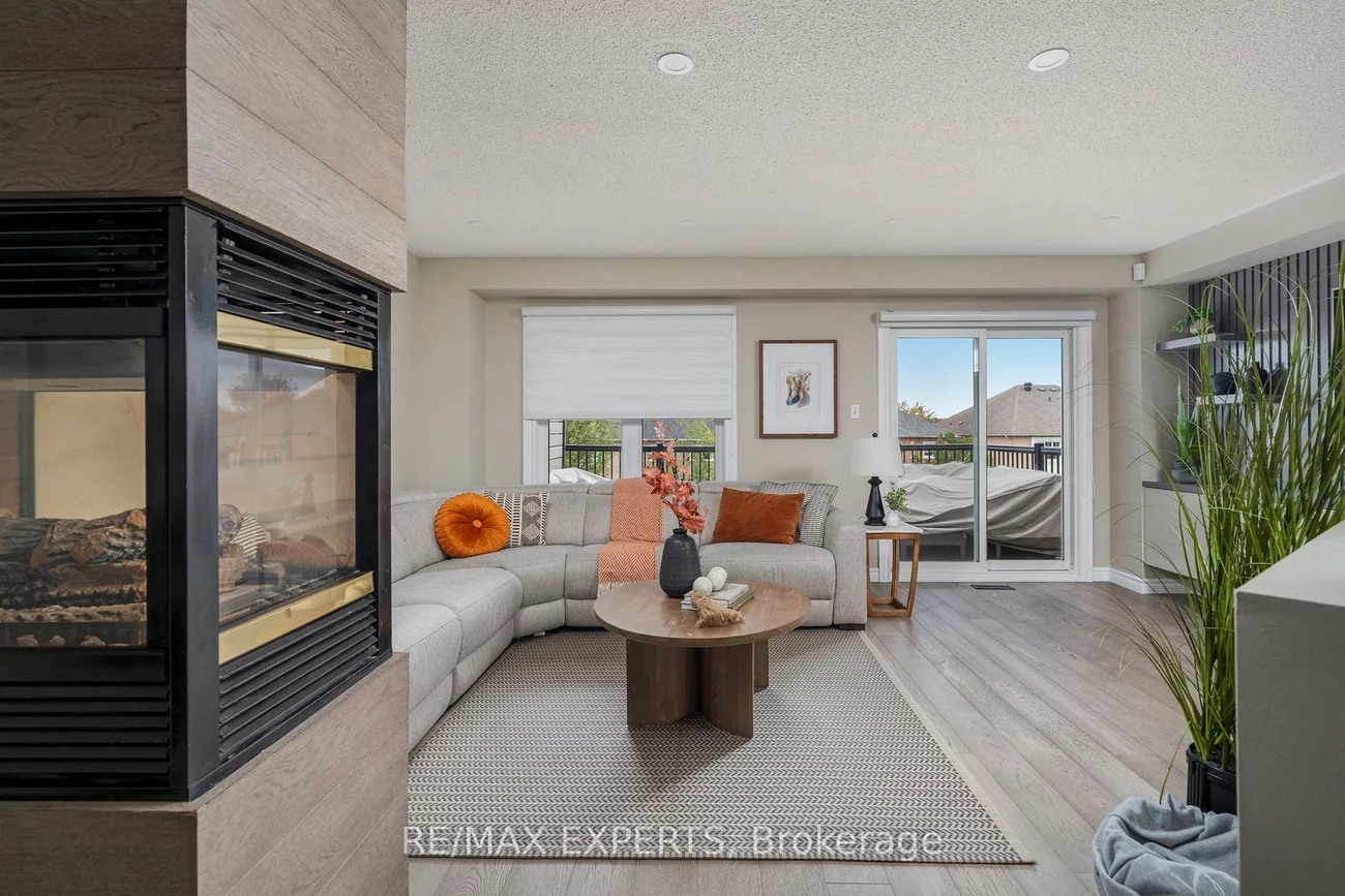 157, Primeau, Aurora Grove, Aurora