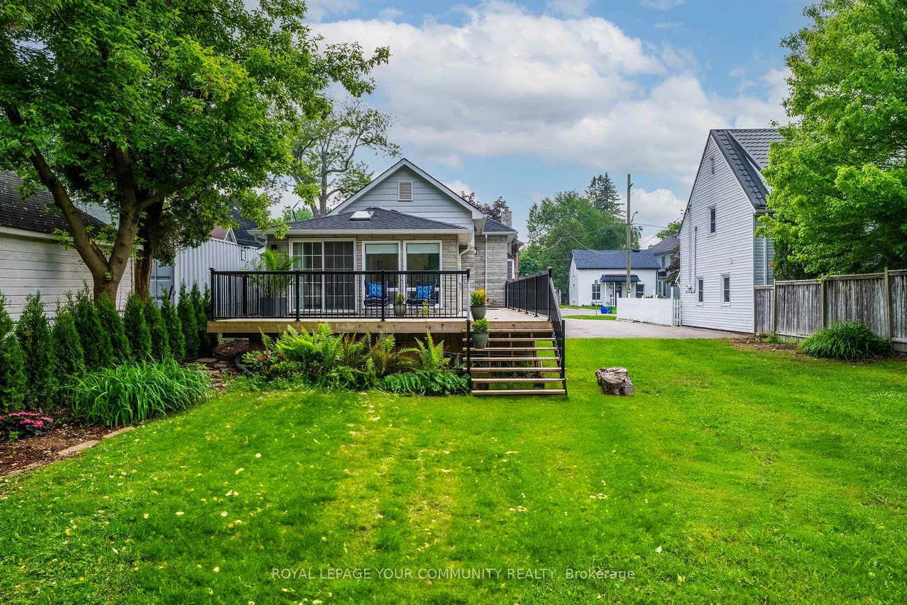 29, Wells, Aurora Village, Aurora