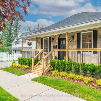 29, Wells, Aurora Village, Aurora