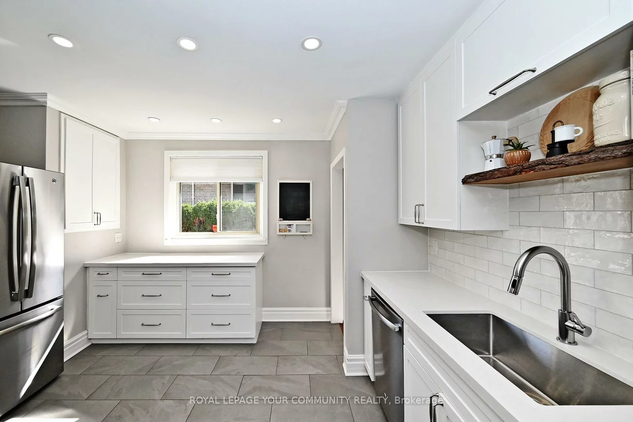 62, Haida, Aurora Heights, Aurora