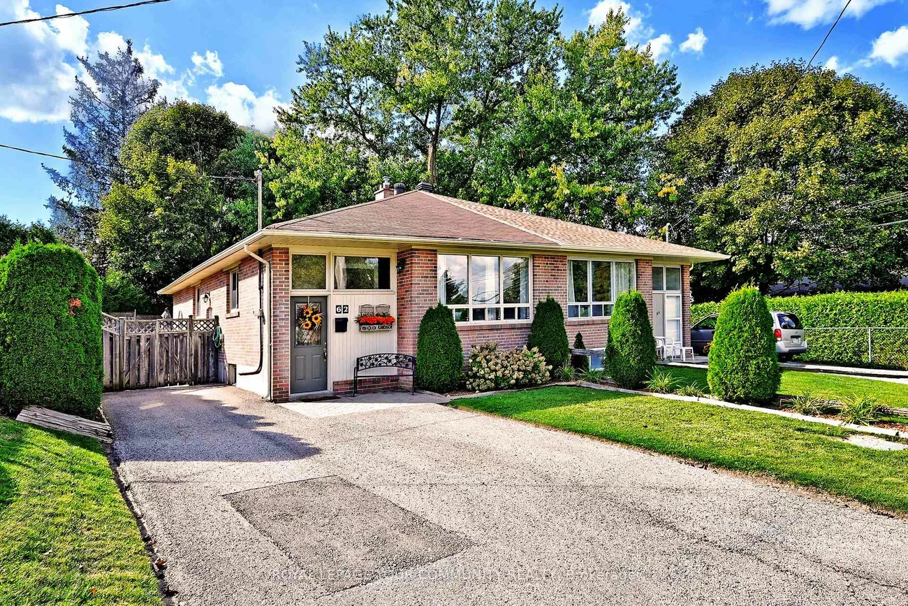 62, Haida, Aurora Heights, Aurora