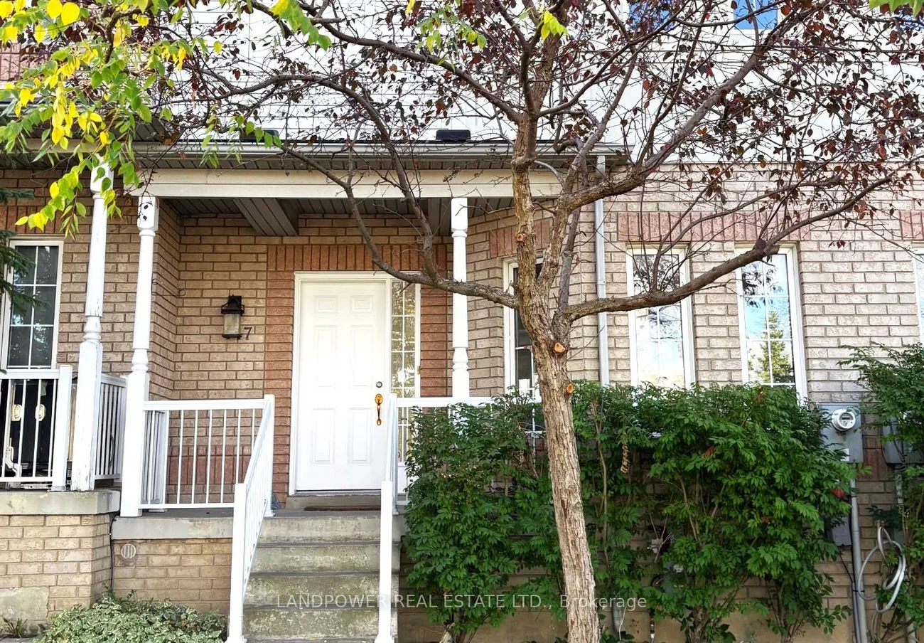 447, Hollandview, Bayview Wellington, Aurora