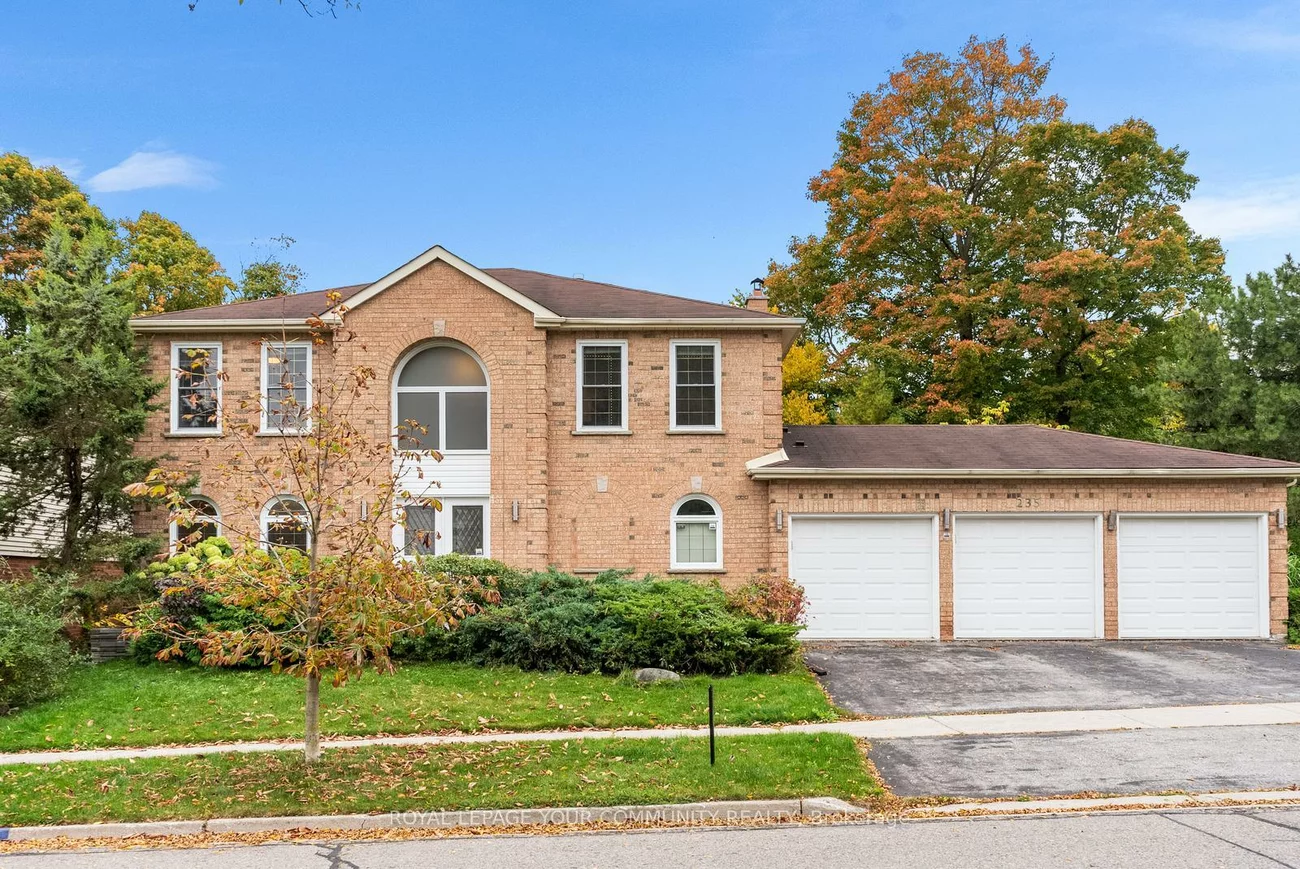 235, Kemano, Aurora Heights, Aurora