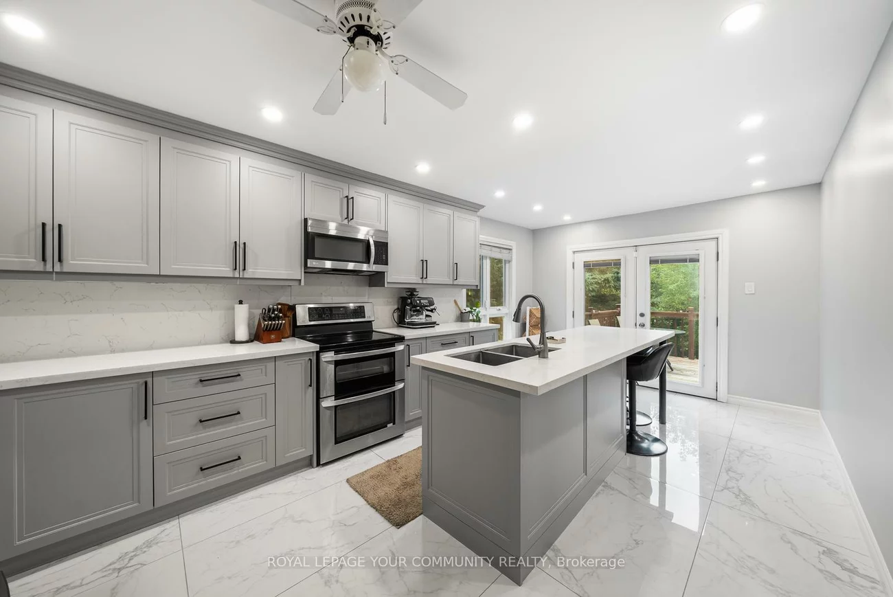 235, Kemano, Aurora Heights, Aurora