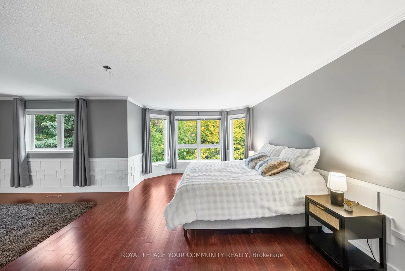 235, Kemano, Aurora Heights, Aurora