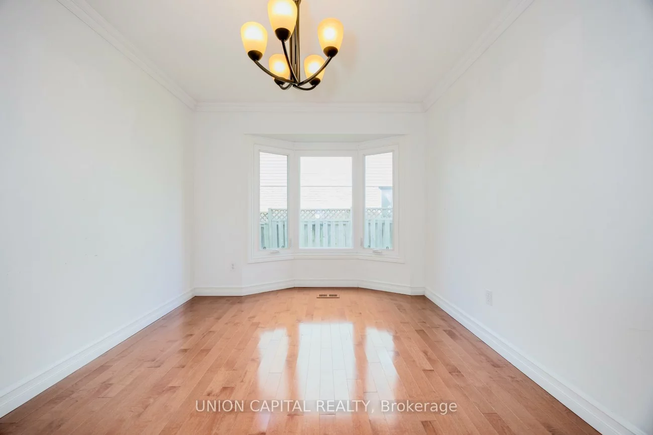 82, Old Yonge, Aurora Village, Aurora