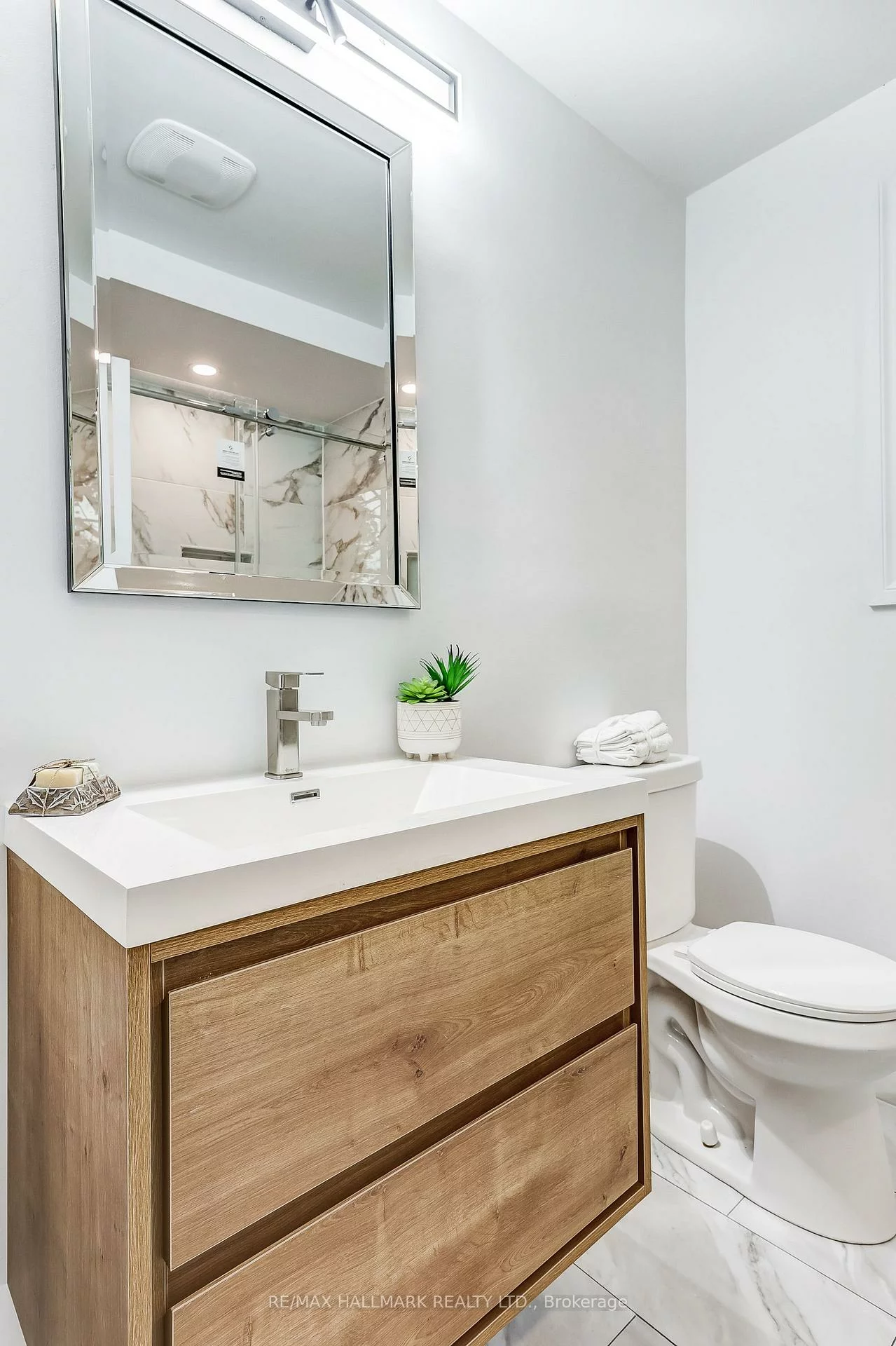 51, aurora Heights, Aurora Heights, Aurora