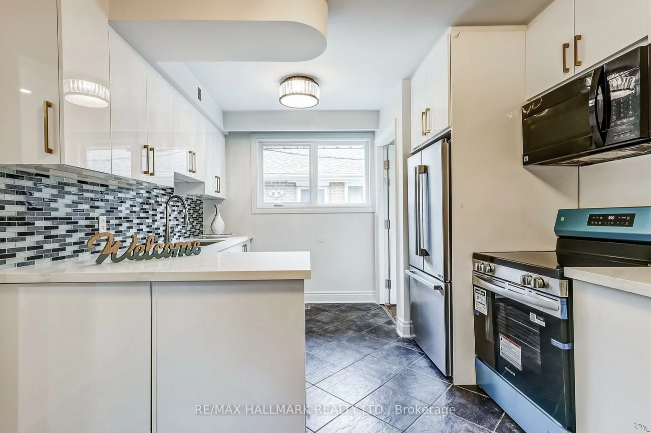 51, aurora Heights, Aurora Heights, Aurora