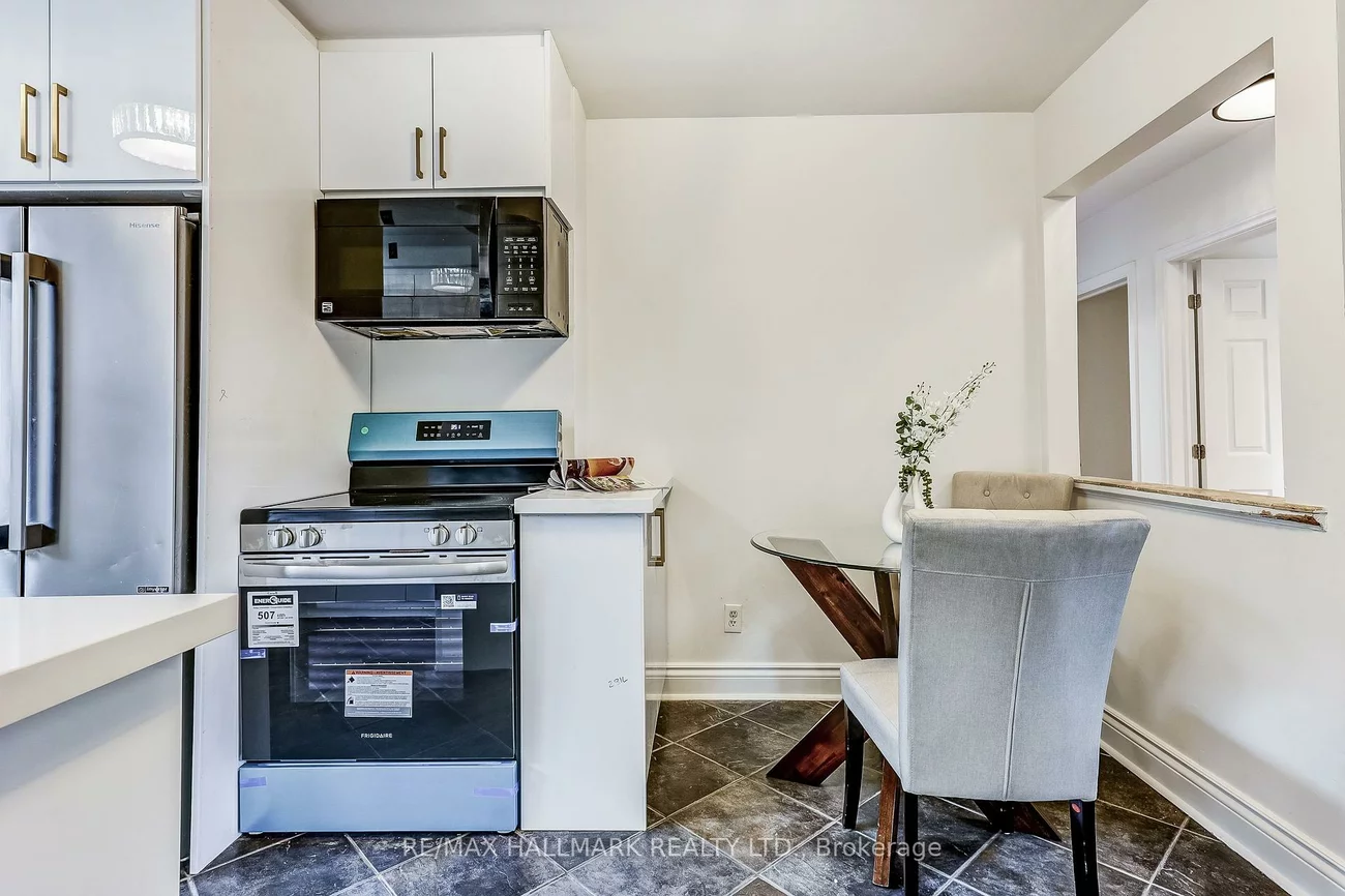 51, aurora Heights, Aurora Heights, Aurora