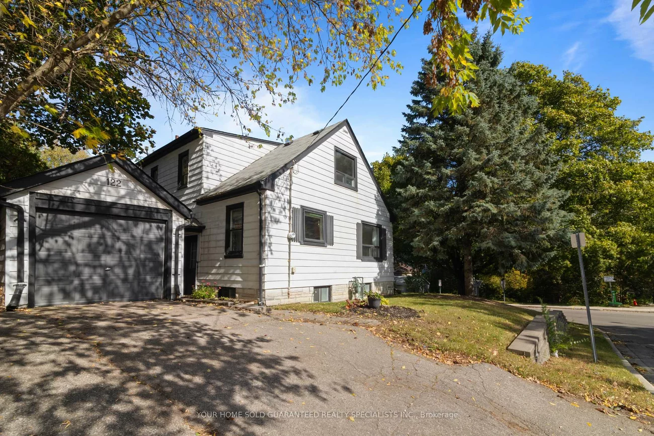 122, Gurnett, Aurora Village, Aurora