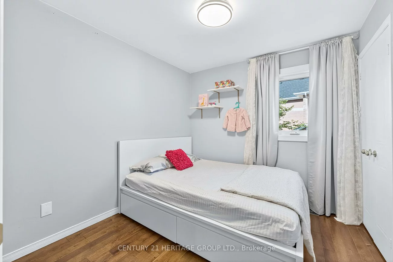 112, Sandfield, Aurora Highlands, Aurora