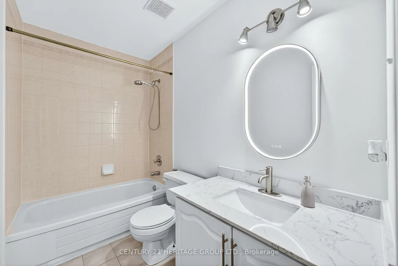 112, Sandfield, Aurora Highlands, Aurora