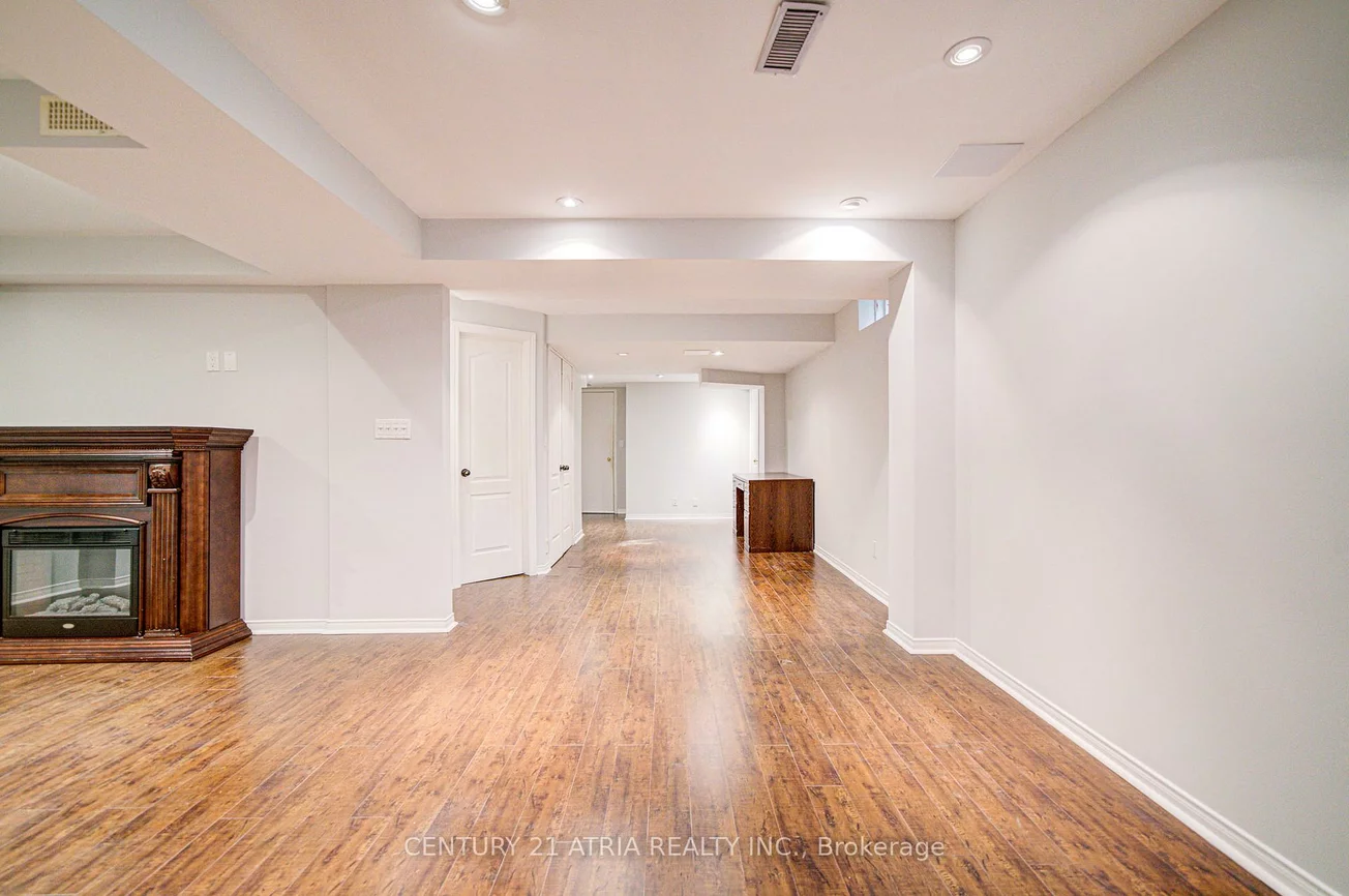 273, Conover, Bayview Northeast, Aurora