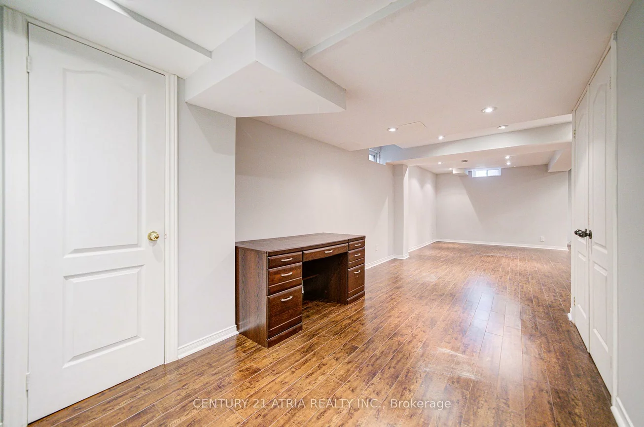 273, Conover, Bayview Northeast, Aurora