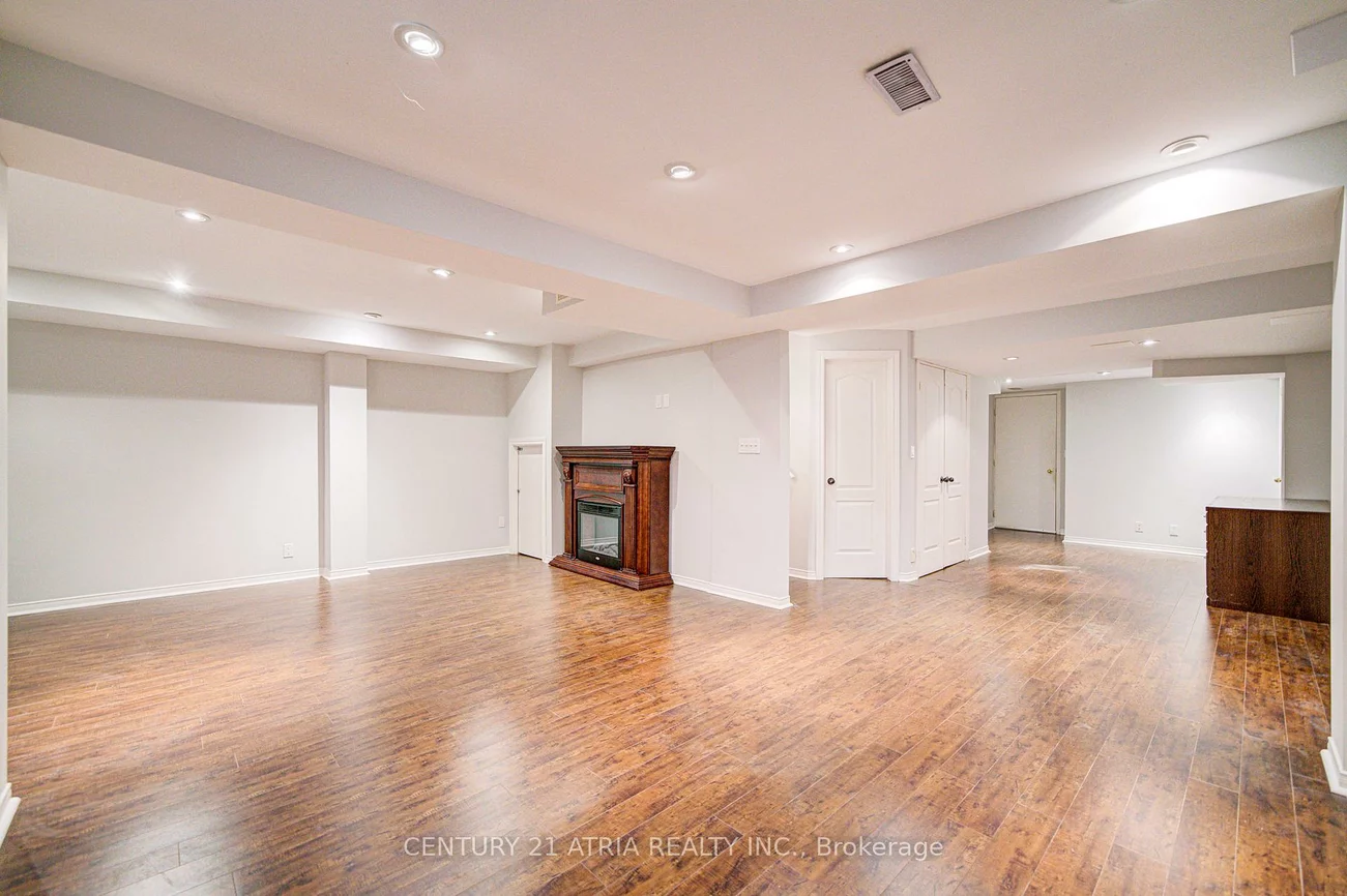 273, Conover, Bayview Northeast, Aurora