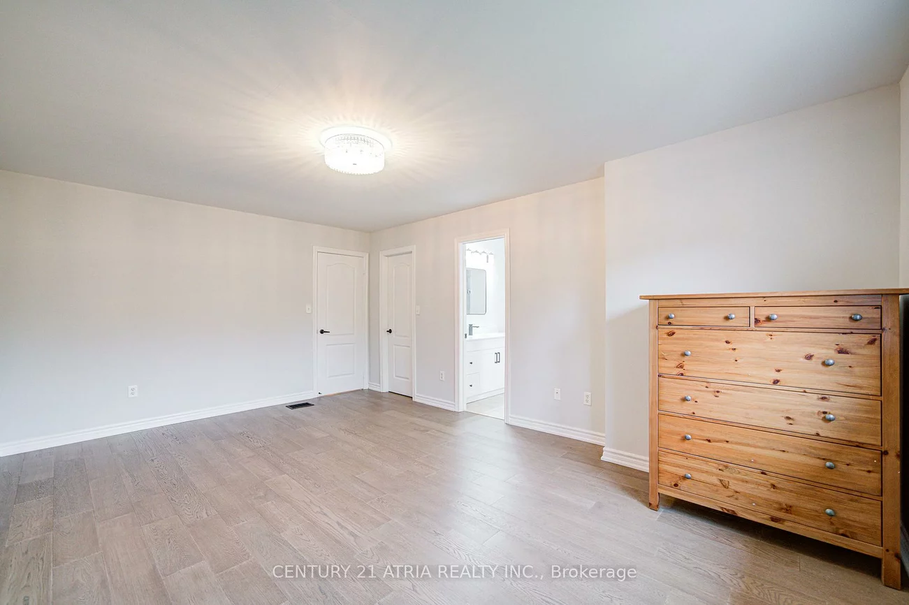 273, Conover, Bayview Northeast, Aurora