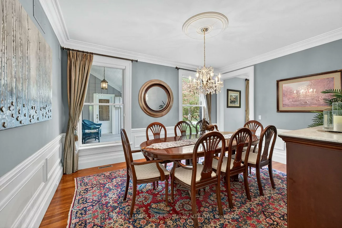 553, St John's, Hills of St Andrew, Aurora