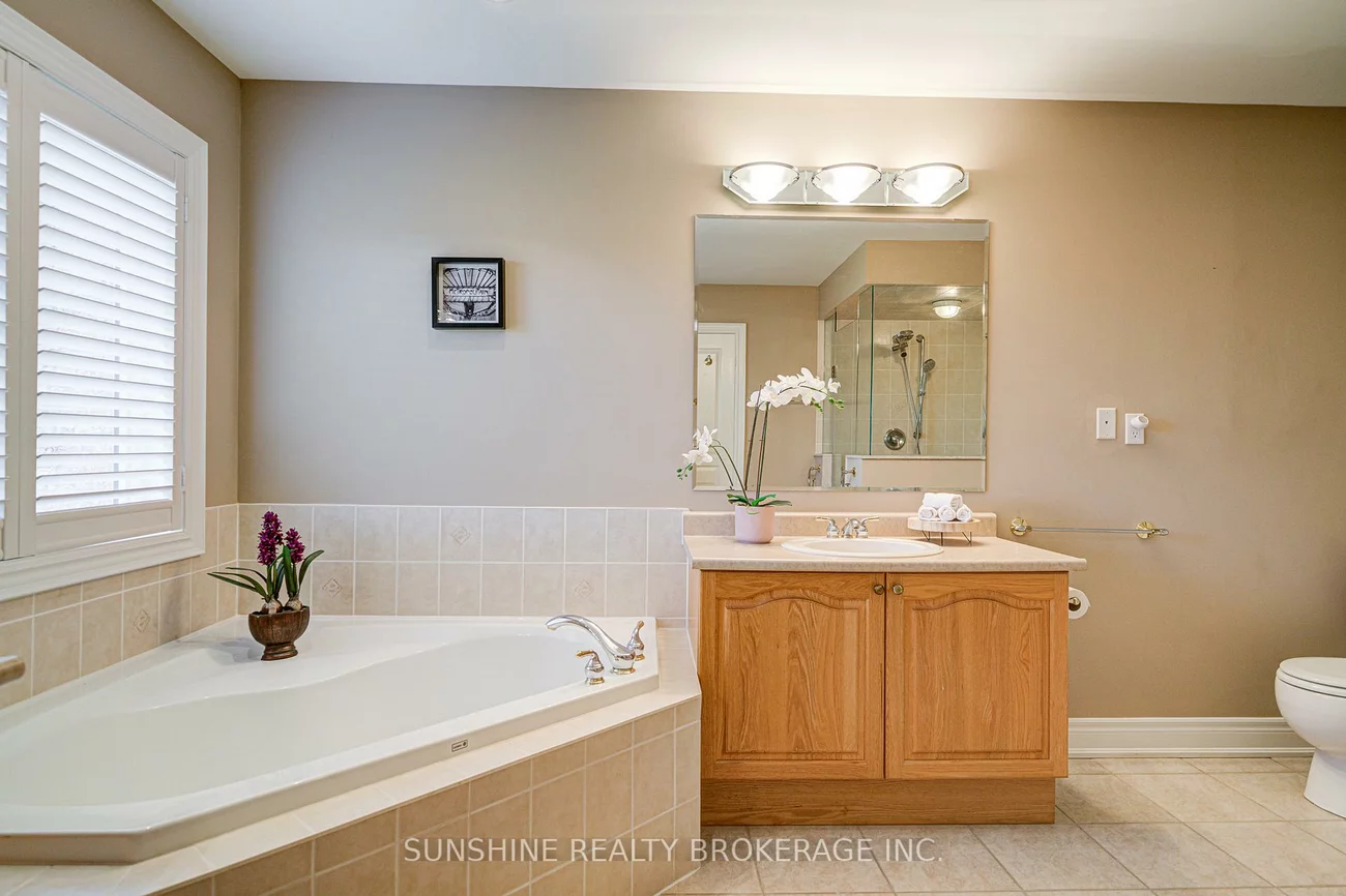 19, Aspen Leaf, Hills of St Andrew, Aurora