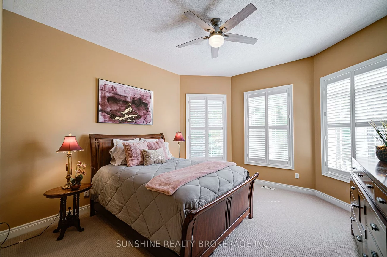 19, Aspen Leaf, Hills of St Andrew, Aurora