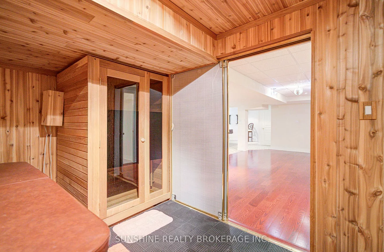 19, Aspen Leaf, Hills of St Andrew, Aurora