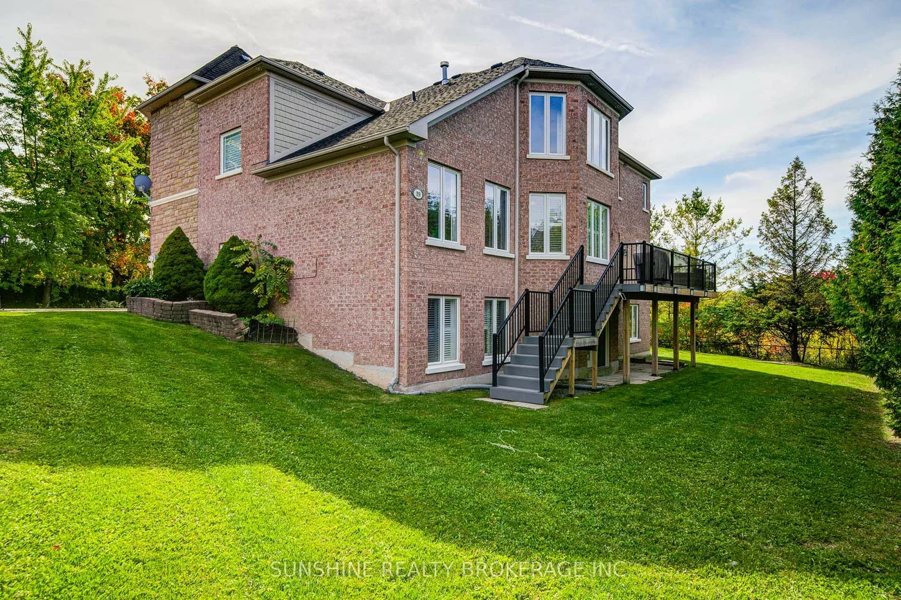 19, Aspen Leaf, Hills of St Andrew, Aurora