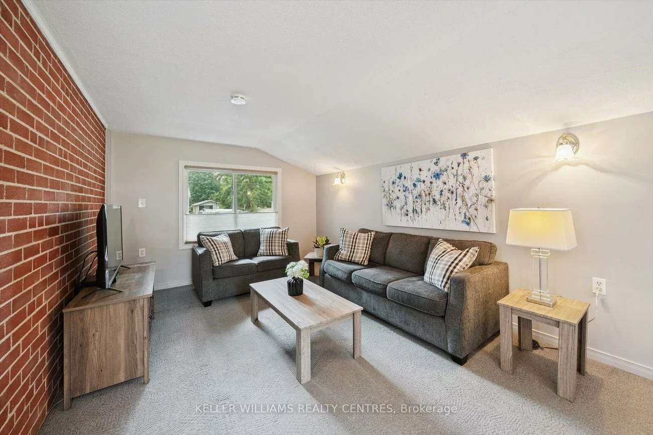 29, Seaton, Aurora Highlands, Aurora