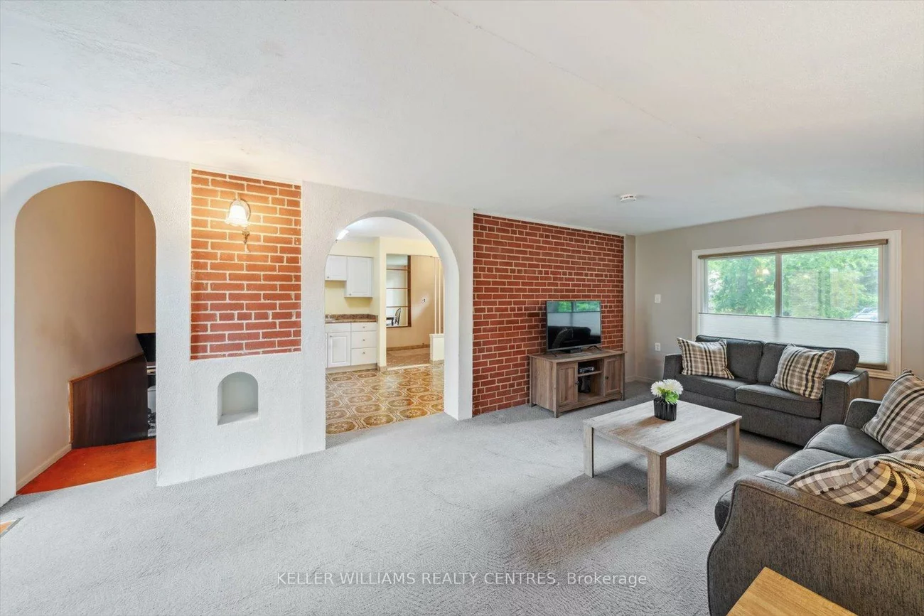 29, Seaton, Aurora Highlands, Aurora