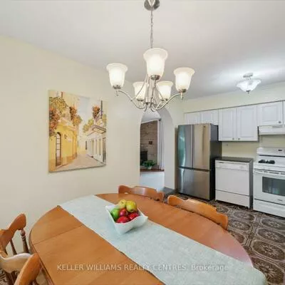 29, Seaton, Aurora Highlands, Aurora