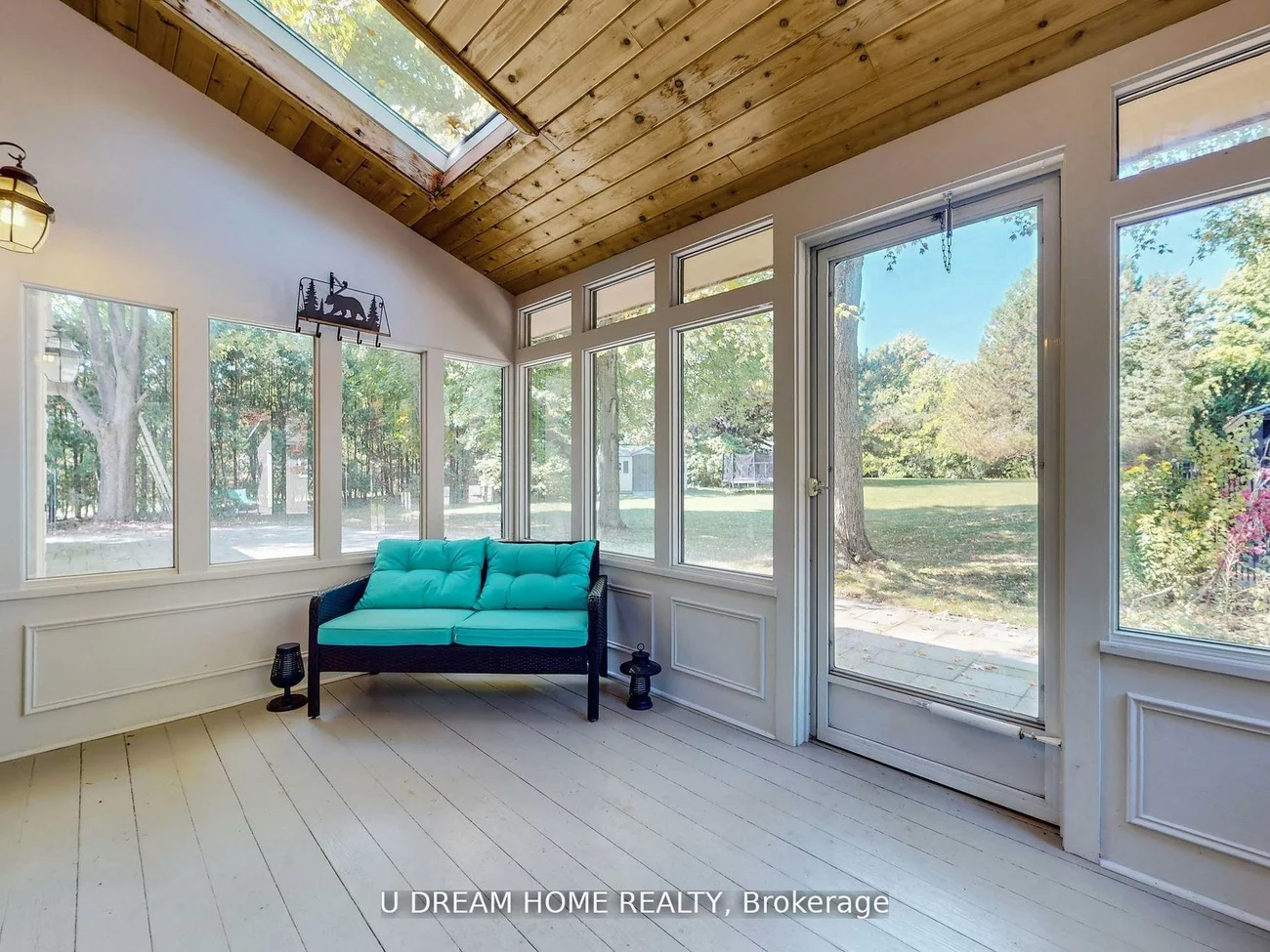 2, Jarvis, Aurora Estates, Aurora